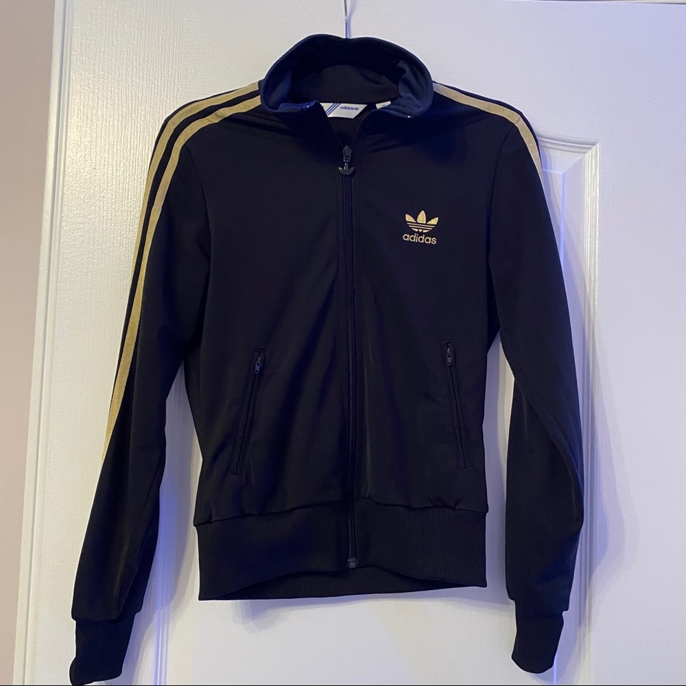 💕 • Adidas Firebird Track Jacket
